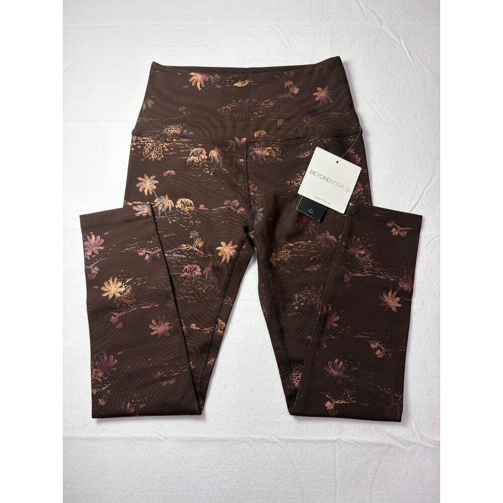 NWT Beyond Yoga High Waisted Spacedye Ankle Leggings Palm Sunset Print XS